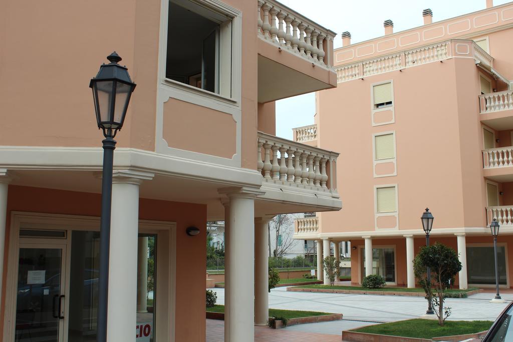 Appartamento Geranei Арма ди Таджия Екстериор снимка